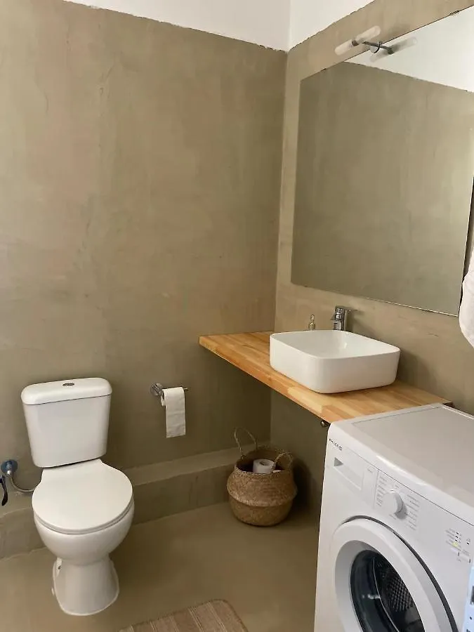 Athena'S Sea View Apartment 阿尔戈斯托利翁